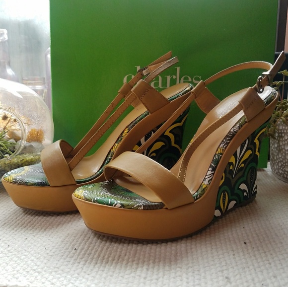 Charles David Zodiac size 5.5 - Picture 2 of 5